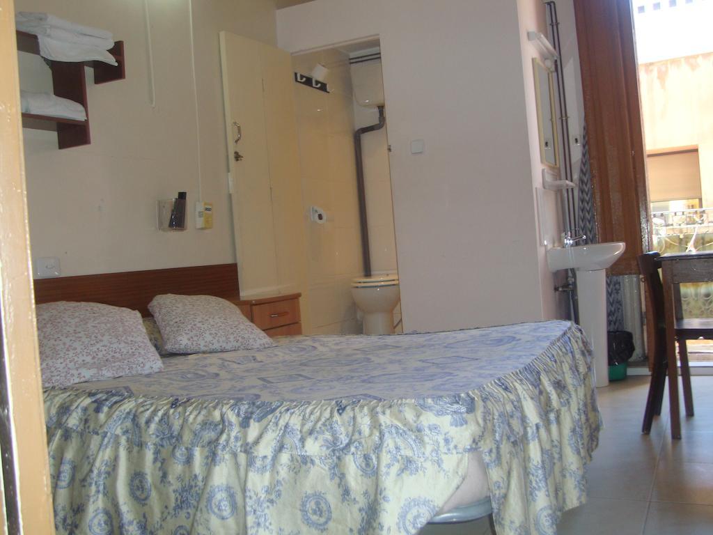 Hostel Turisol Barcelona Habitación foto