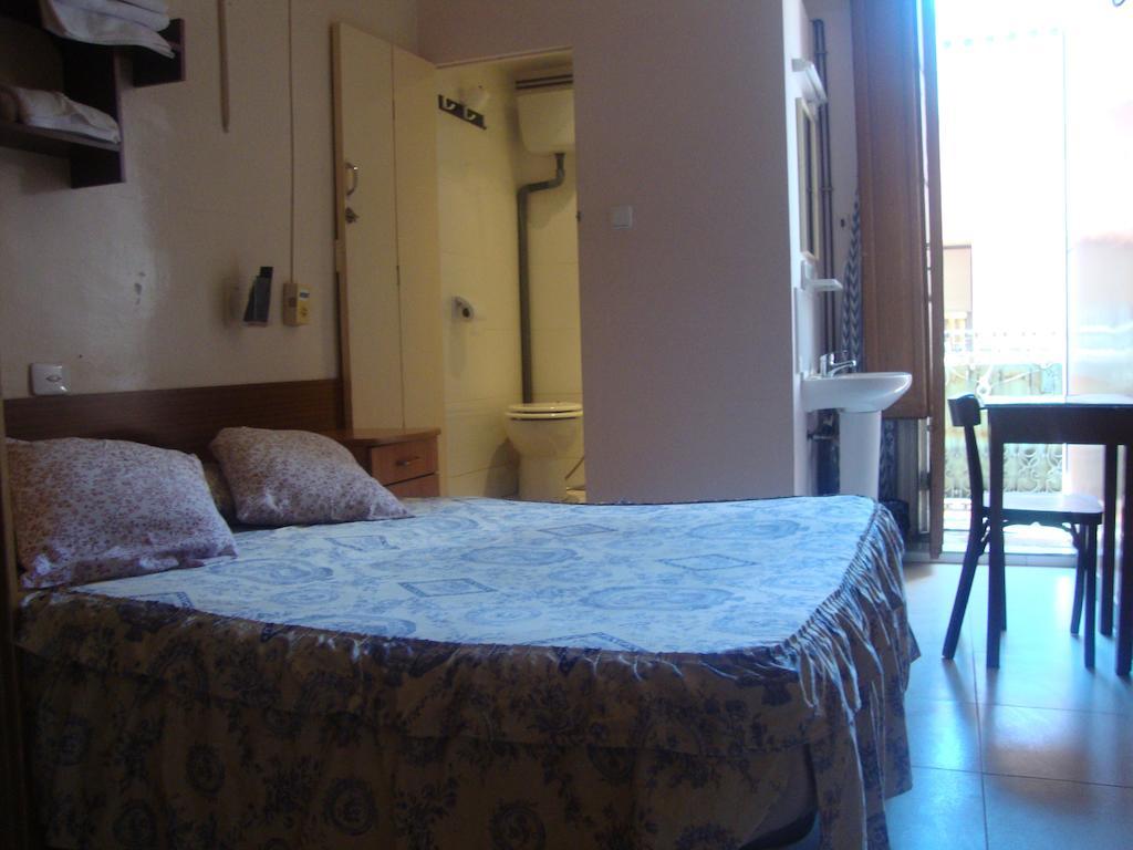 Hostel Turisol Barcelona Habitación foto